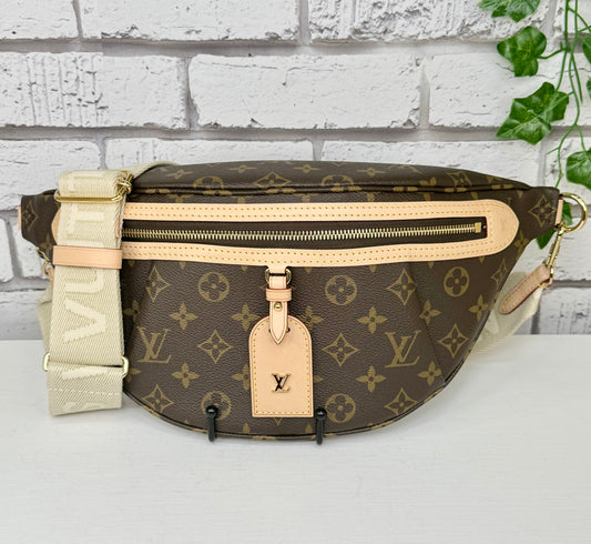 Louis Vuitton High Rise Bumbag (Monogram) - Super Excellent