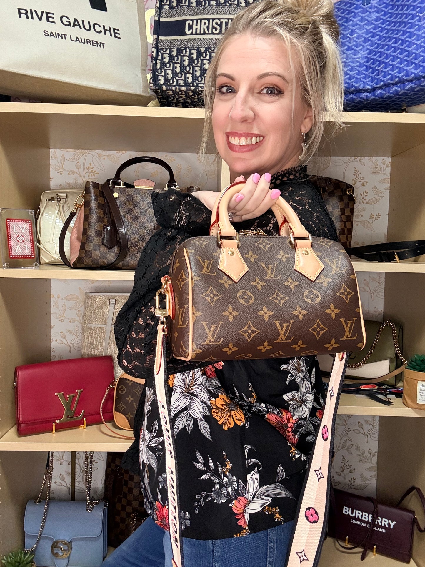 Louis Vuitton Monogram Speedy 20 (Black)