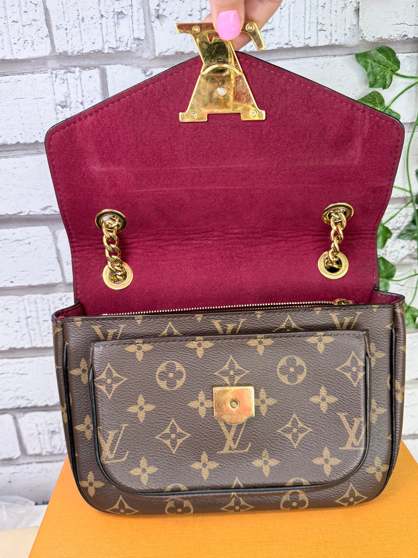 Louis Vuitton Passy (Monogram) - Excellent (Arriving Soon)