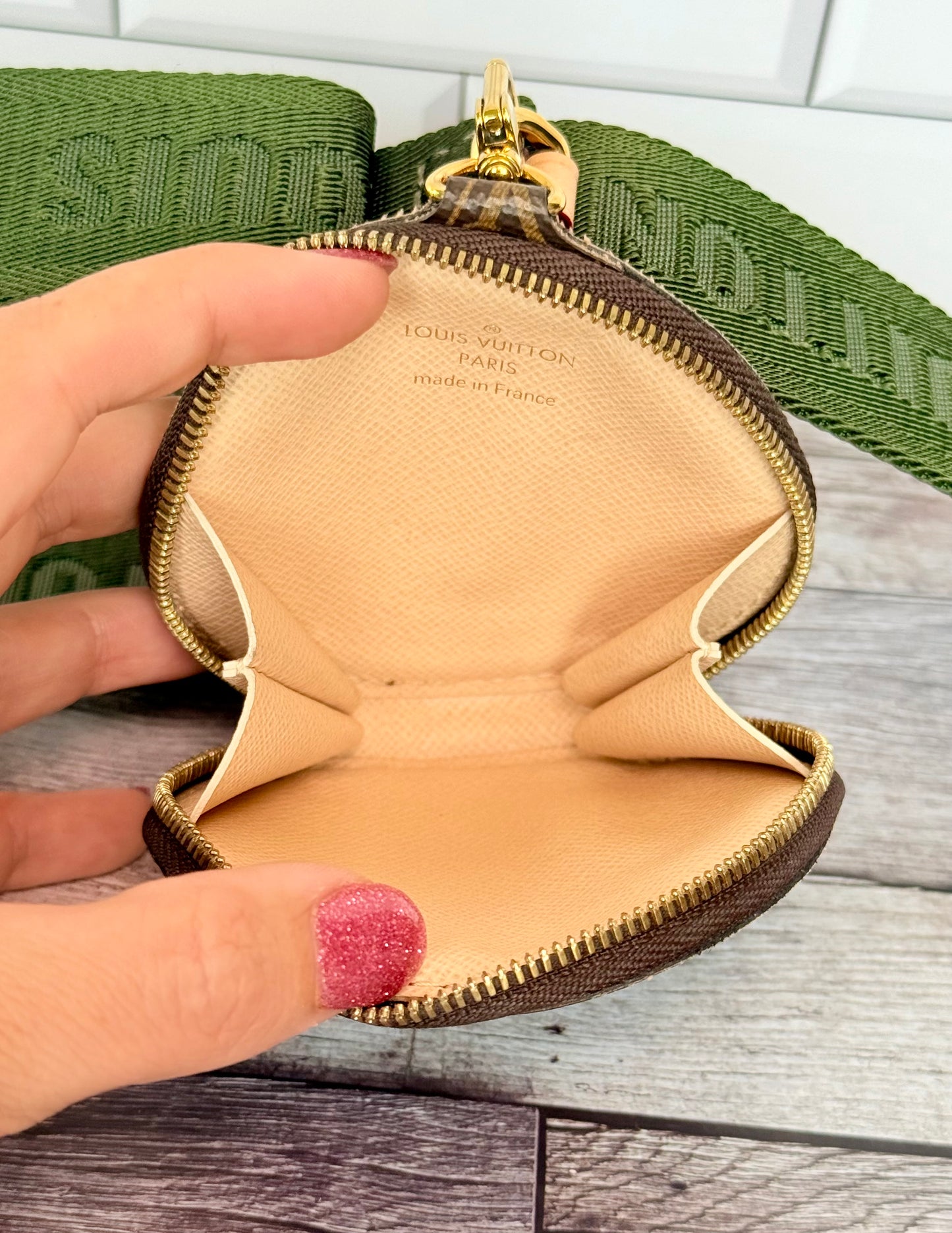 Louis Vuitton Multi Pochette Accessoires (Monogram/Khaki Green) - Like New