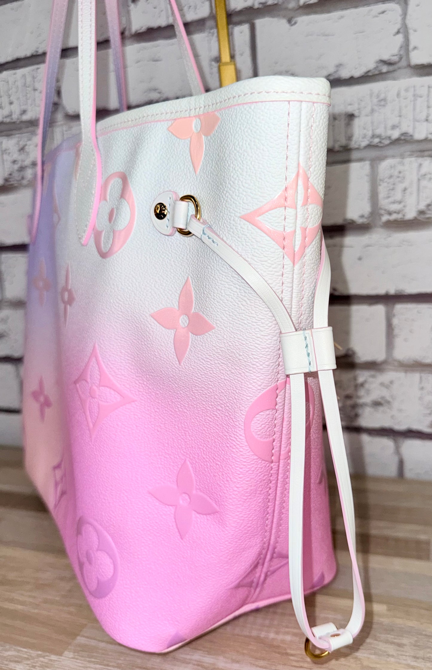Louis Vuitton “Spring In The City” Neverfull MM (Sunrise Pastel)