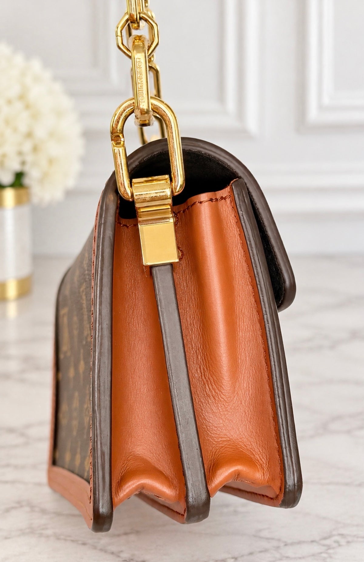 Louis Vuitton Dauphine East West - New
