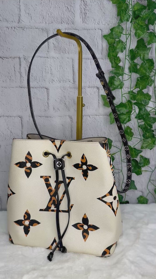 Louis Vuitton Limited Edition Jungle Neo Noe
